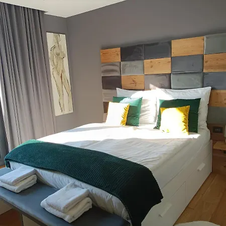 Ferienhaus Lala Male *